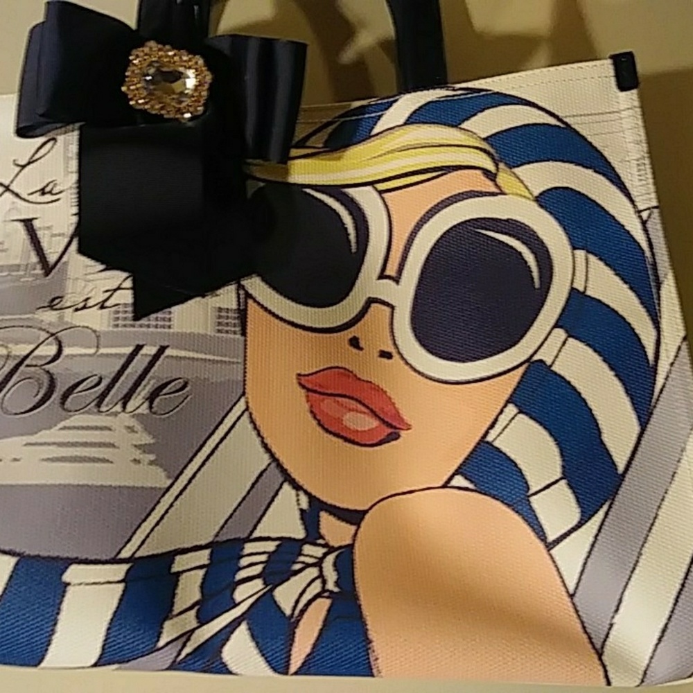 My flat in London purse